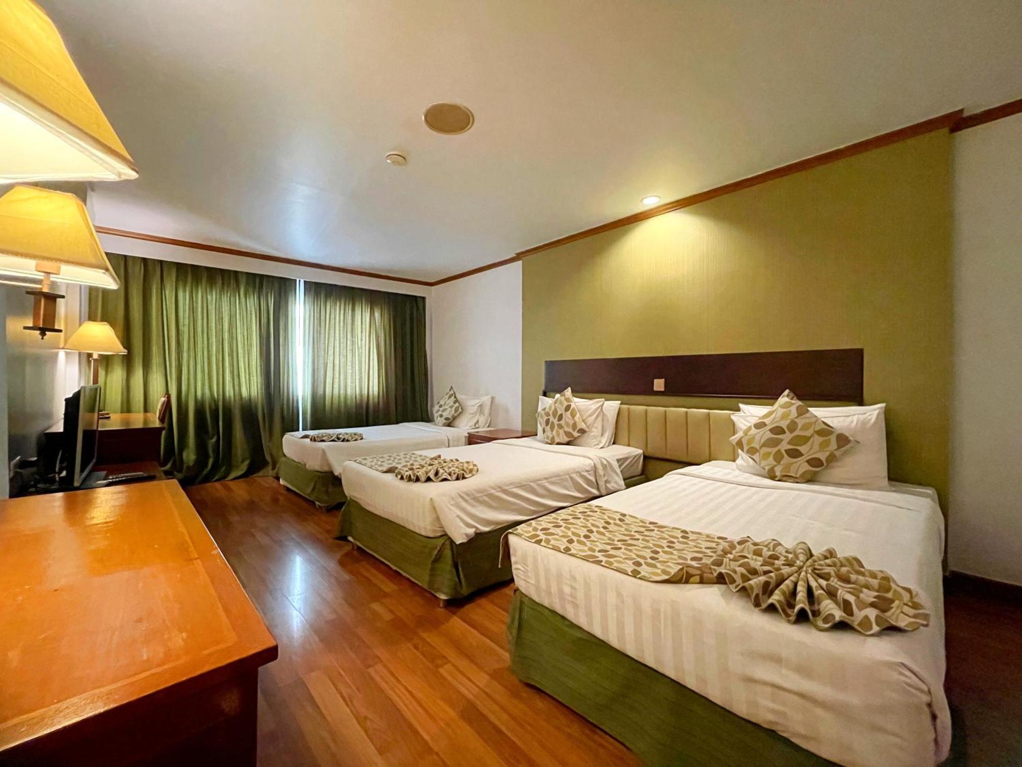 Arawana Regency Park Sukhumvit Hotel Banguecoque Exterior foto