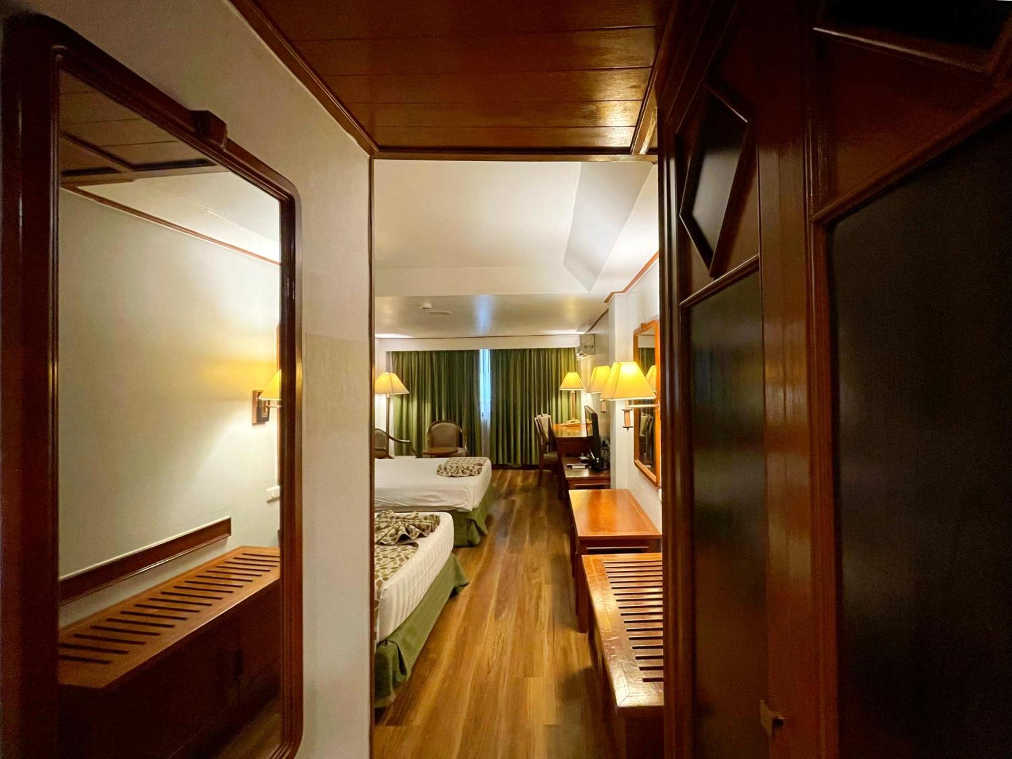 Arawana Regency Park Sukhumvit Hotel Banguecoque Exterior foto