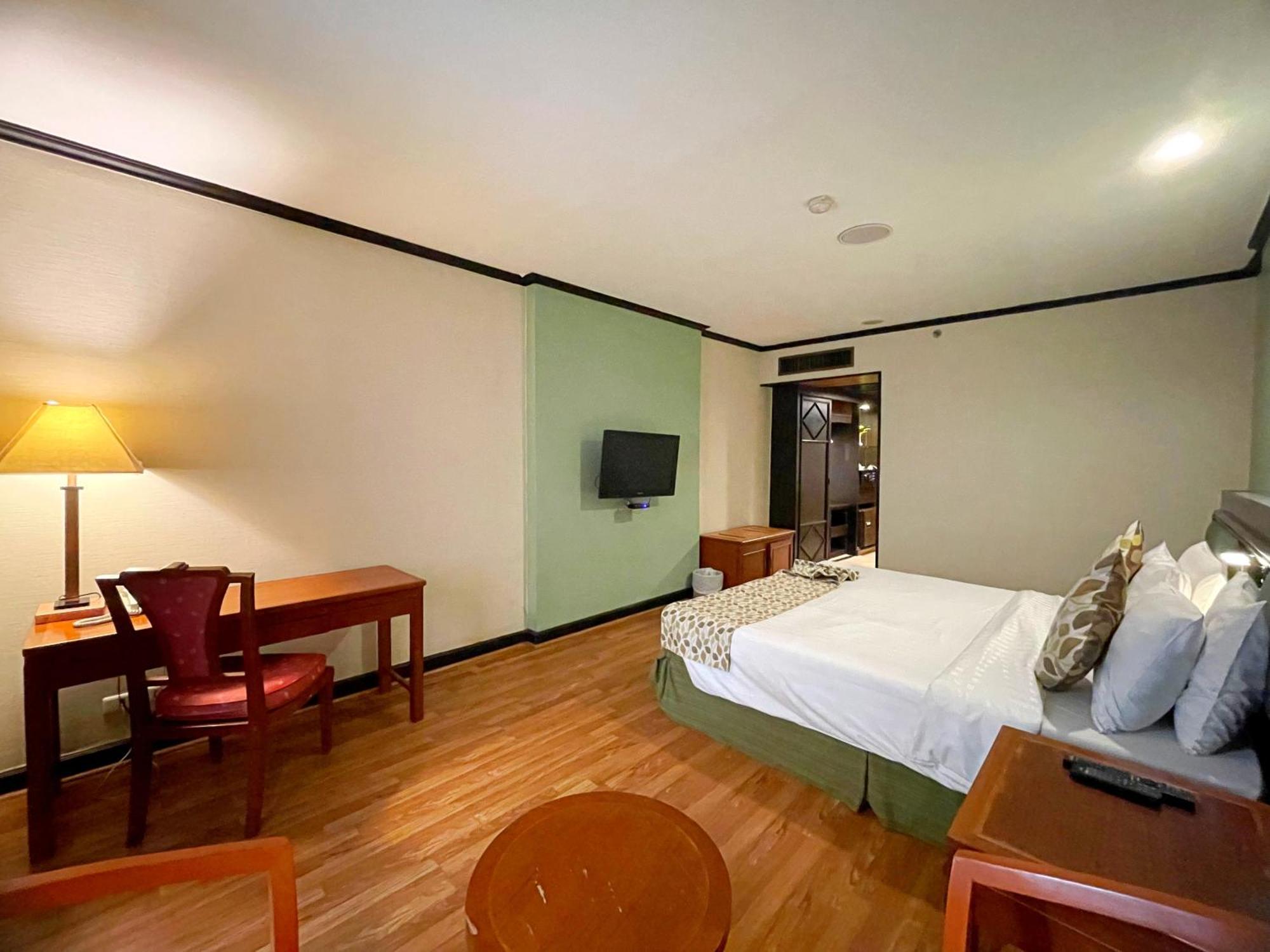 Arawana Regency Park Sukhumvit Hotel Banguecoque Exterior foto