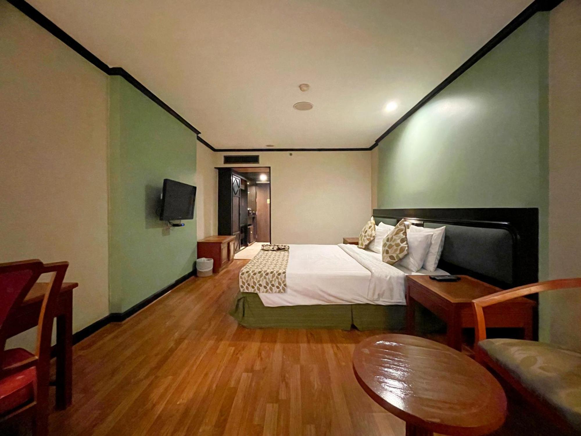 Arawana Regency Park Sukhumvit Hotel Banguecoque Exterior foto