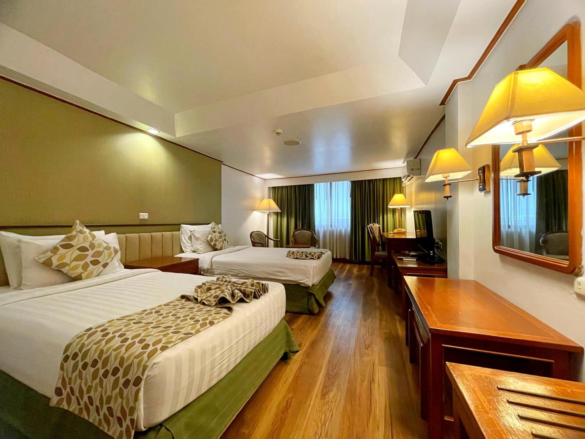 Arawana Regency Park Sukhumvit Hotel Banguecoque Exterior foto